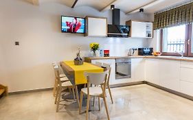 House Apart 132